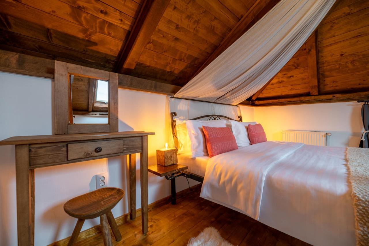 Boutique Hotel Von Graf Sighişoara Exterior foto